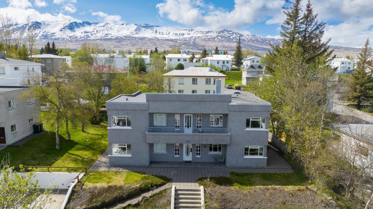 Guesthouse Akureyri - Apartments Near Down Town Exterior foto